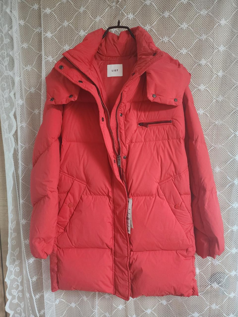 새상품)리스트 레드패딩