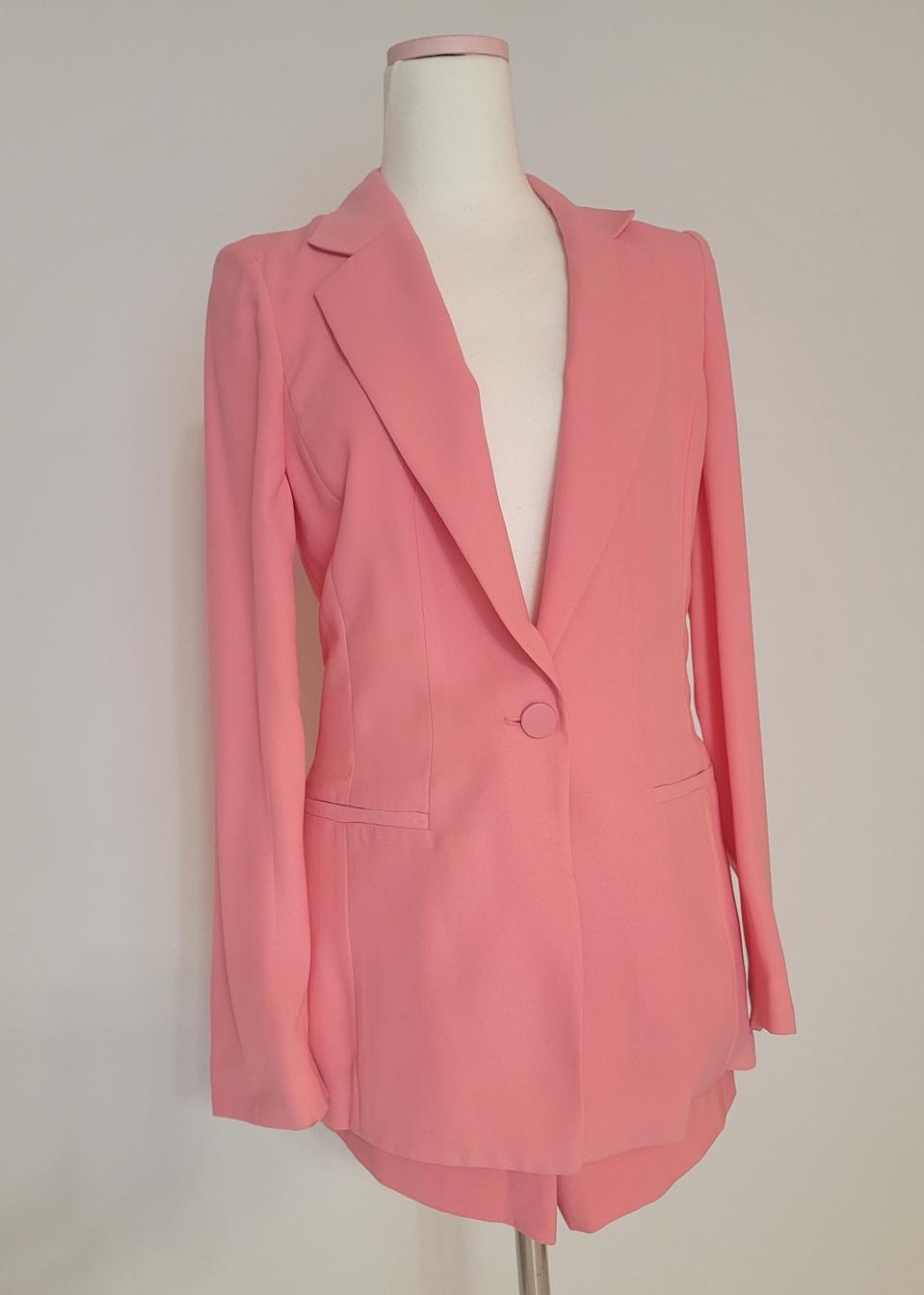 핑크 클라비스 간절기 정장 투피스세트 팝니다