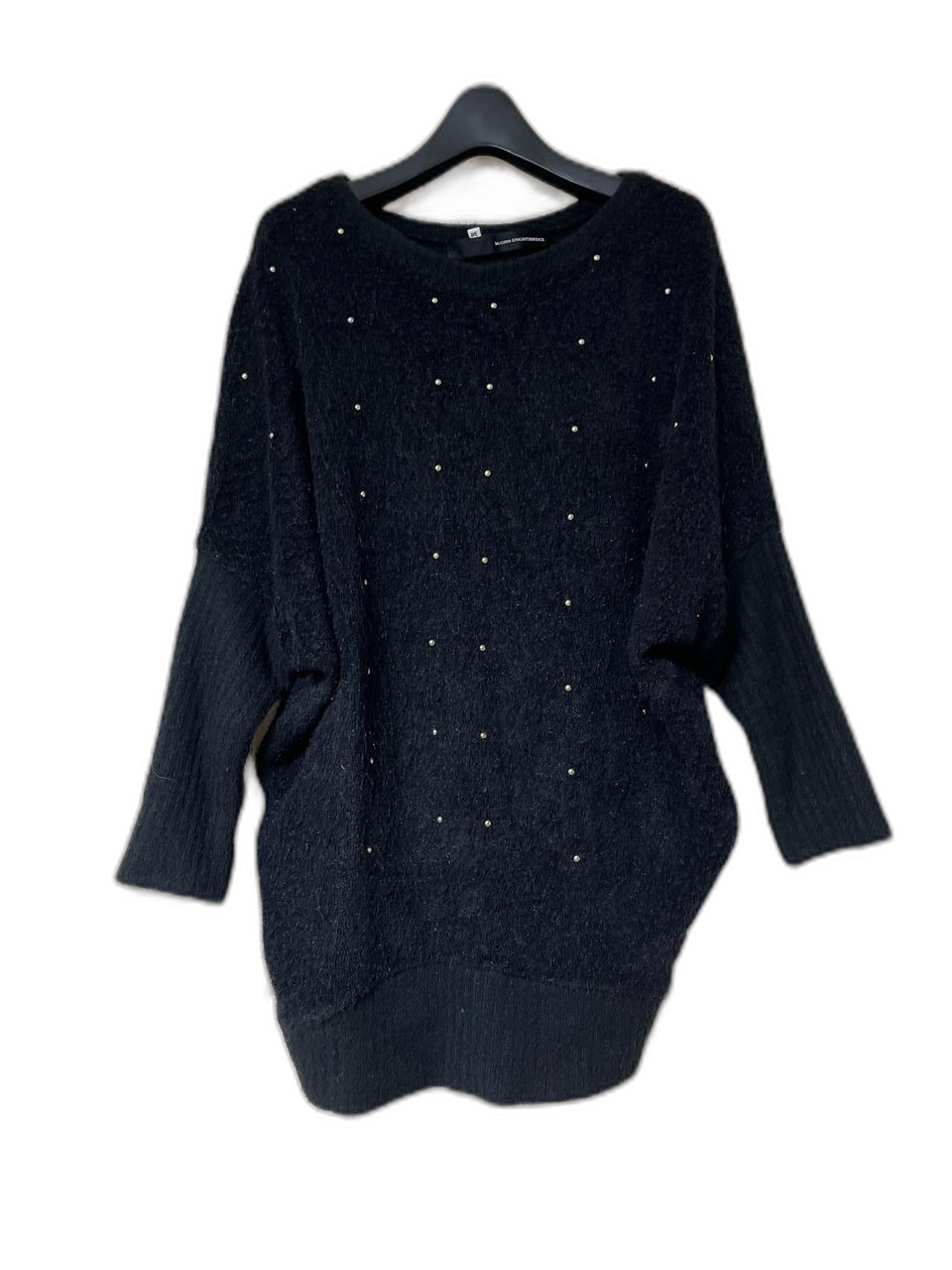 메깃나잇브릿지 가오리핏 니트