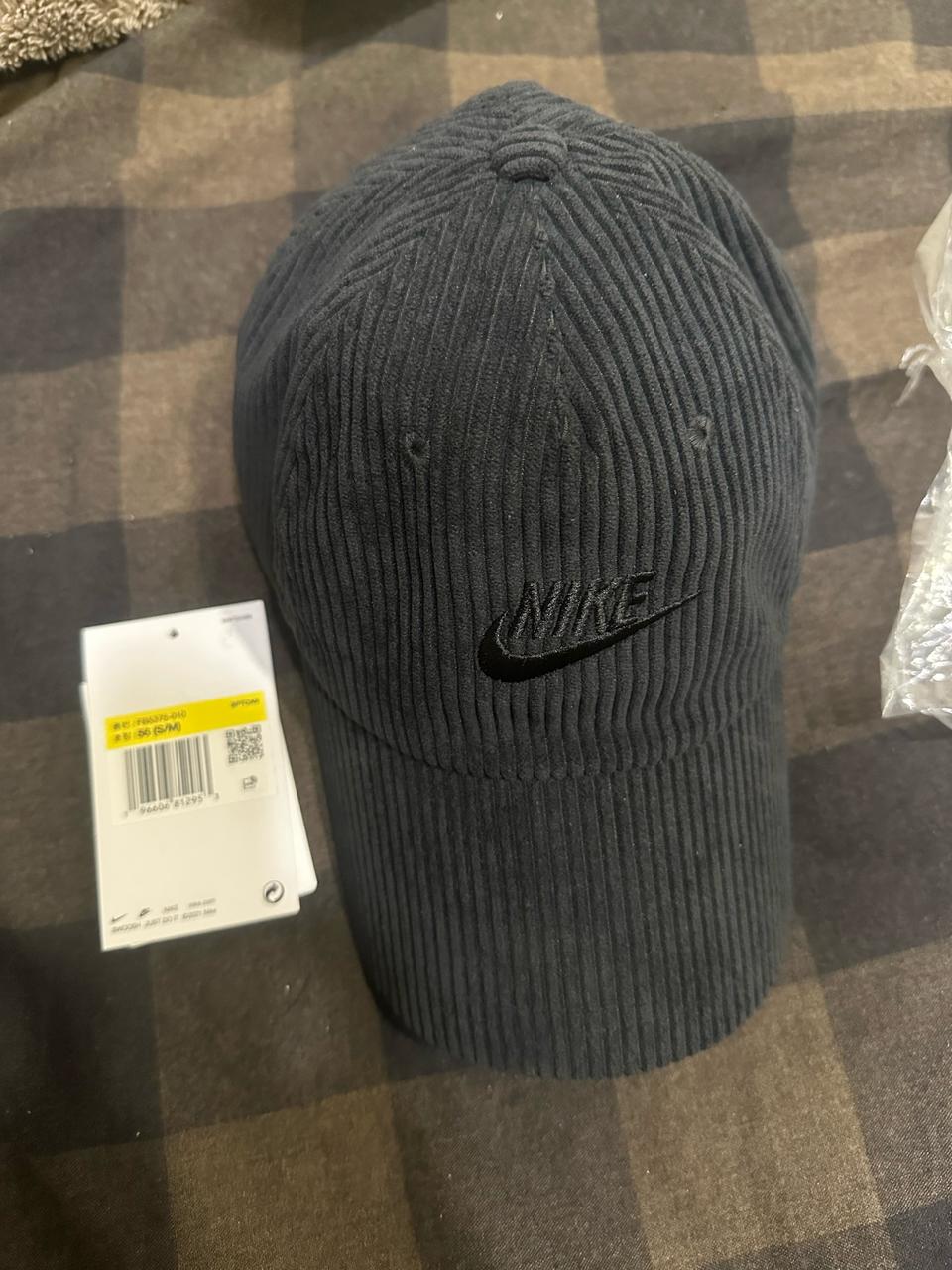 나이키 클럽 캡 언스트럭처 코듀로이 캡  s/m