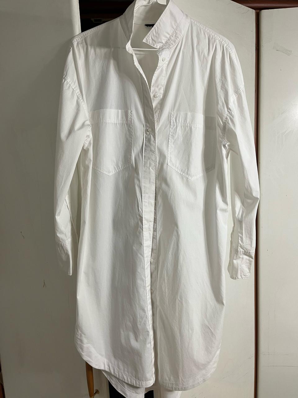 H&M 클래식 포켓 롱셔츠