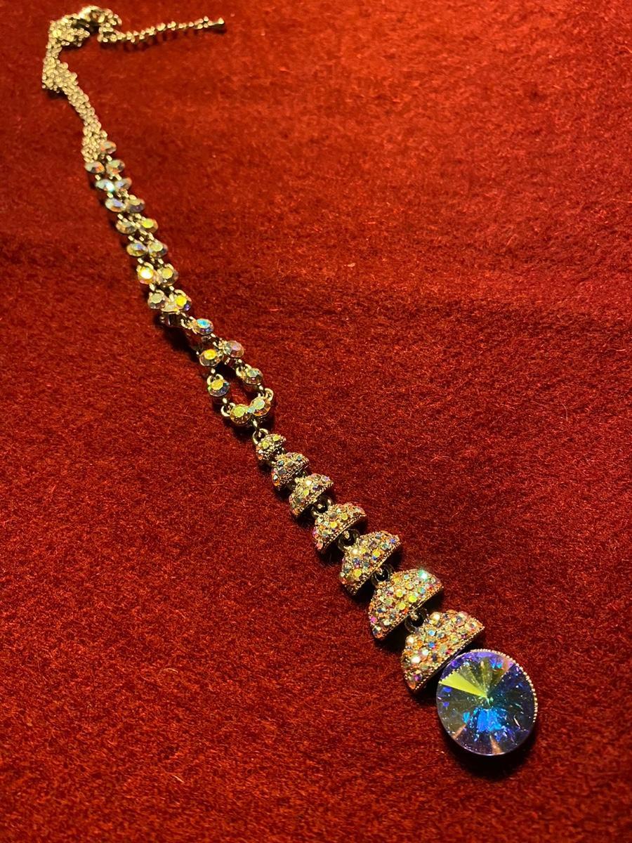 AB크리스탈 스톤 목걸이