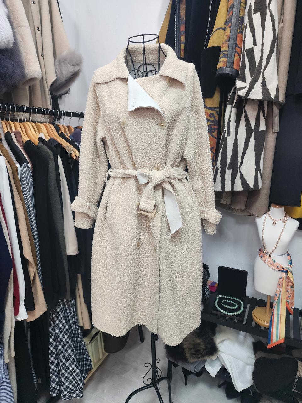 가벼운 뽀글이자켓