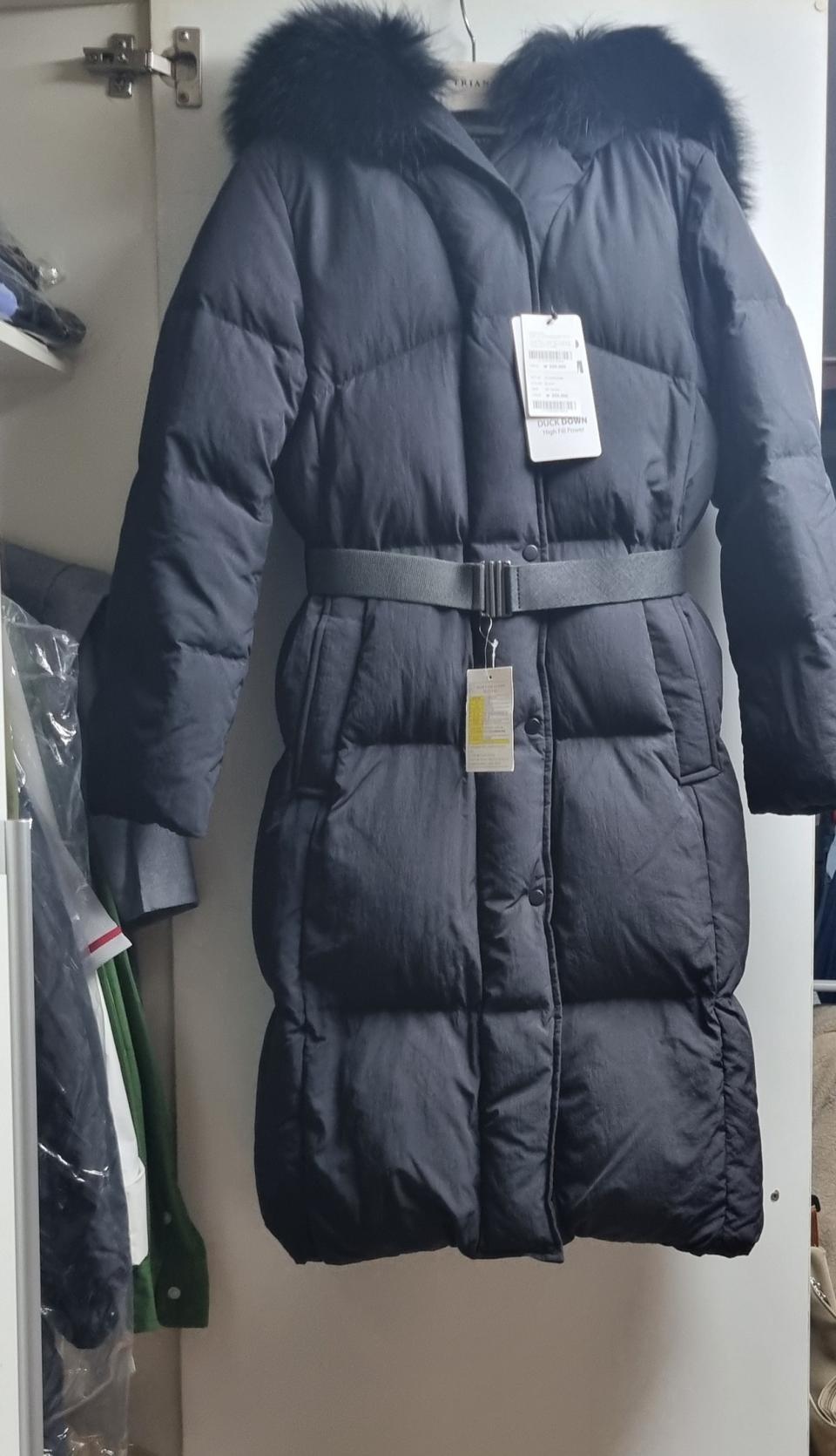 택포,3월만이가격! CLOVIS 폭스퍼 롱패딩 새상품