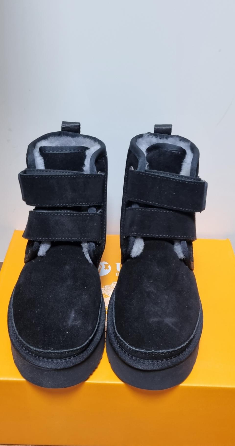 어그 신상 벨크로 플랫폼 미니 부츠(새상품)