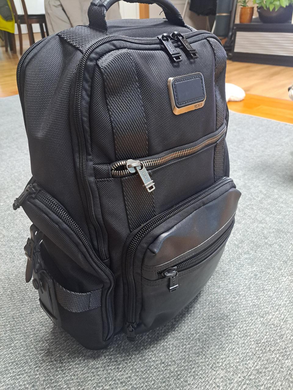 투미 일명 소지섭백팩