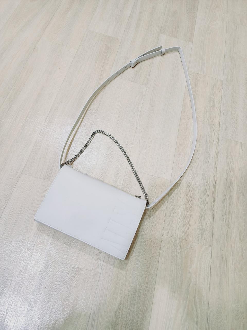 올세인츠 여성 고급 소가죽 화이트 은장 크로스백 가방