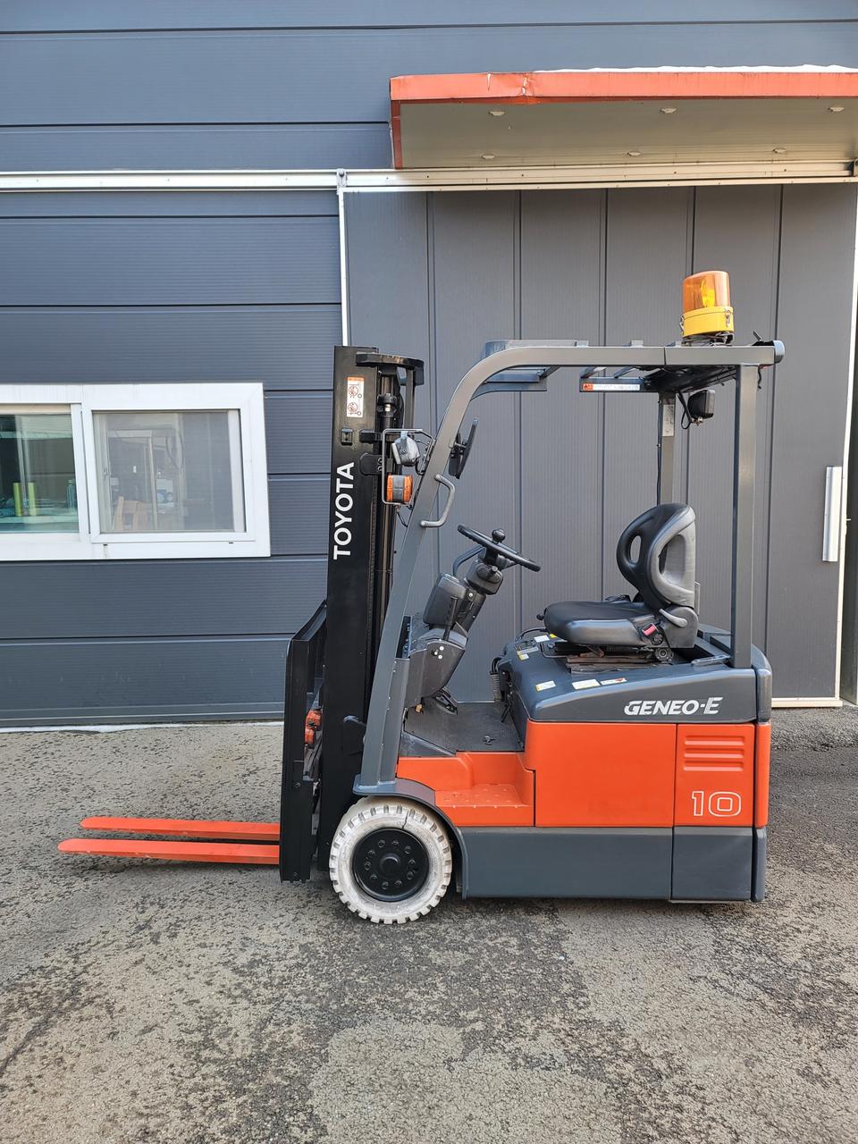 최상급 토요타 7FBE 1톤 삼륜지게차 판매