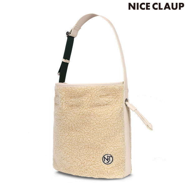 [새상품] 나이스클랍 부클레 아이보리 가방 정가 179,000원