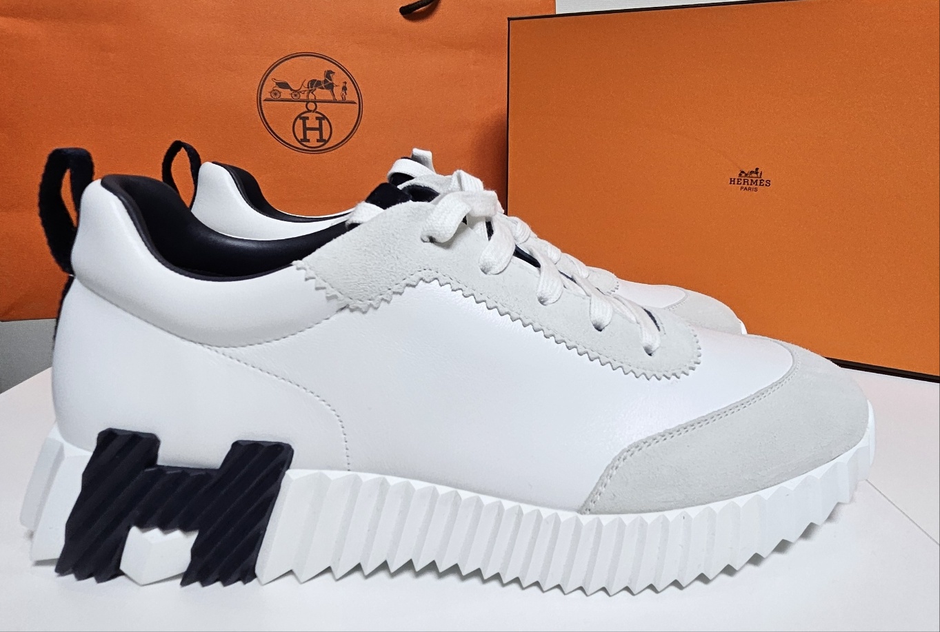 (새상품) 에르메스 남성 스니커즈 바운싱