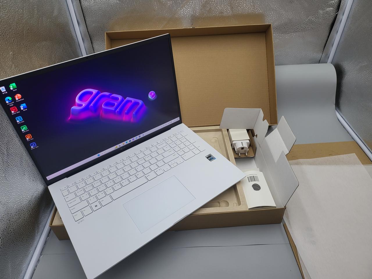 LG그램 노트북 17인치 13세대 !7/램16/SSD256 풀박스