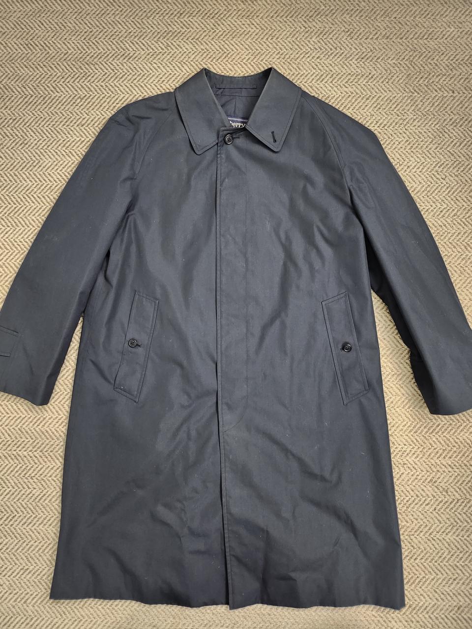 버버리 프라다소재 춘추