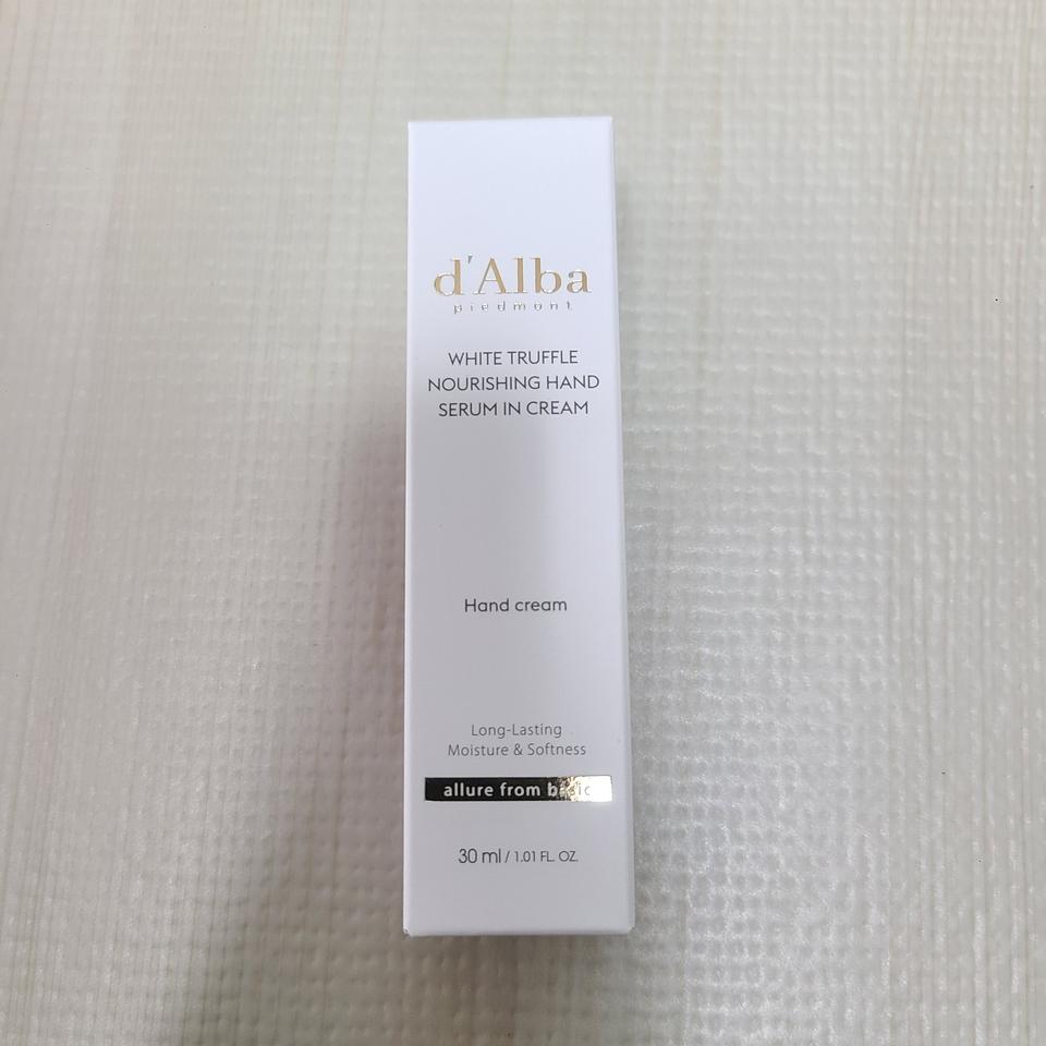 새상품 달바 화이트 트러플 너리싱 핸드 세럼 인 크림 30ml