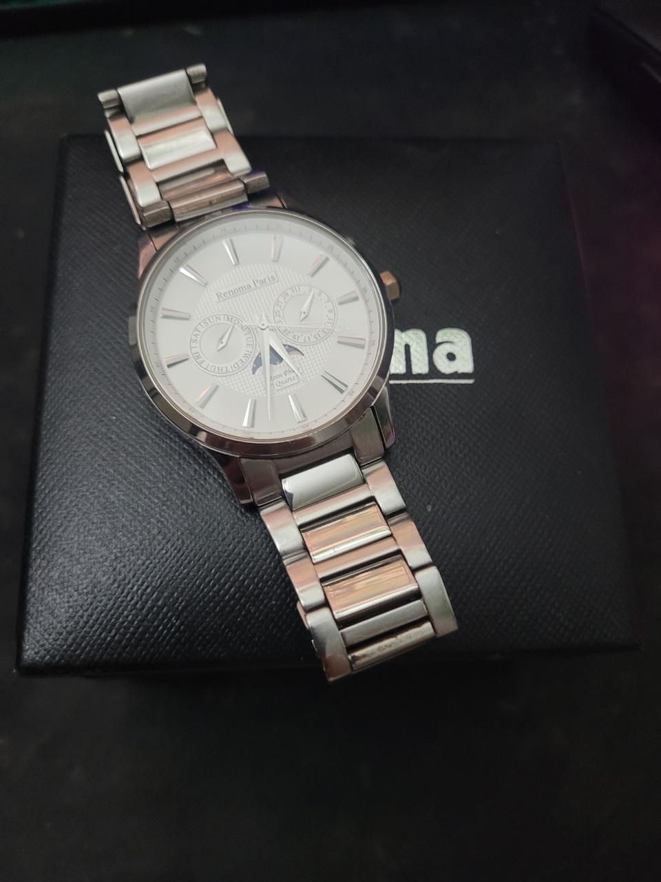 레노마 RENOMA PARIS RE500 메탈시계 상태굿,중고급처합니다.