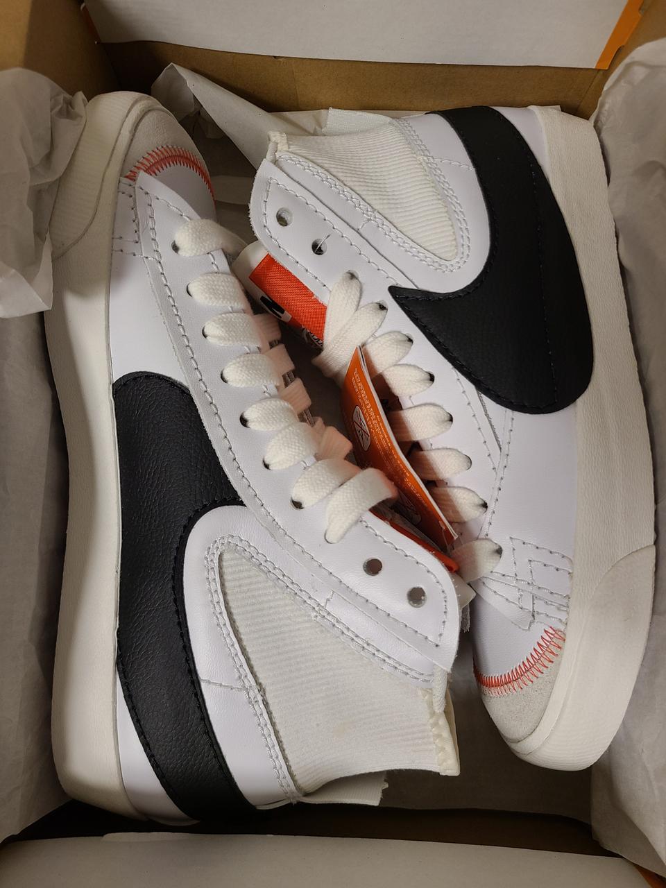 나이키 블레이저 미드 270