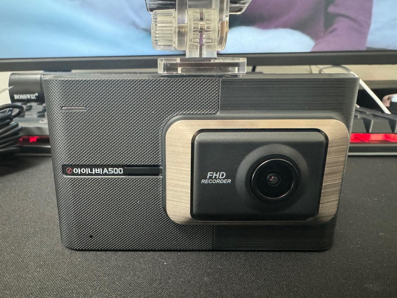 블랙박스 2채널 아이나비 A500 FHD 32GB 팝니다. 7522B