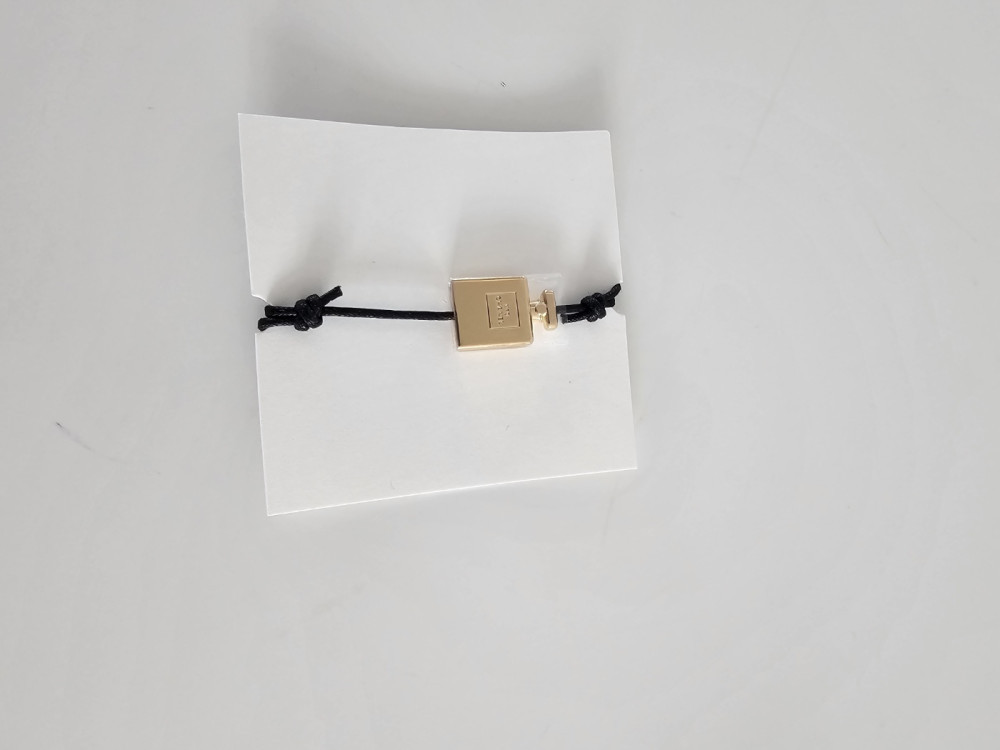 샤넬 뷰티 팔찌