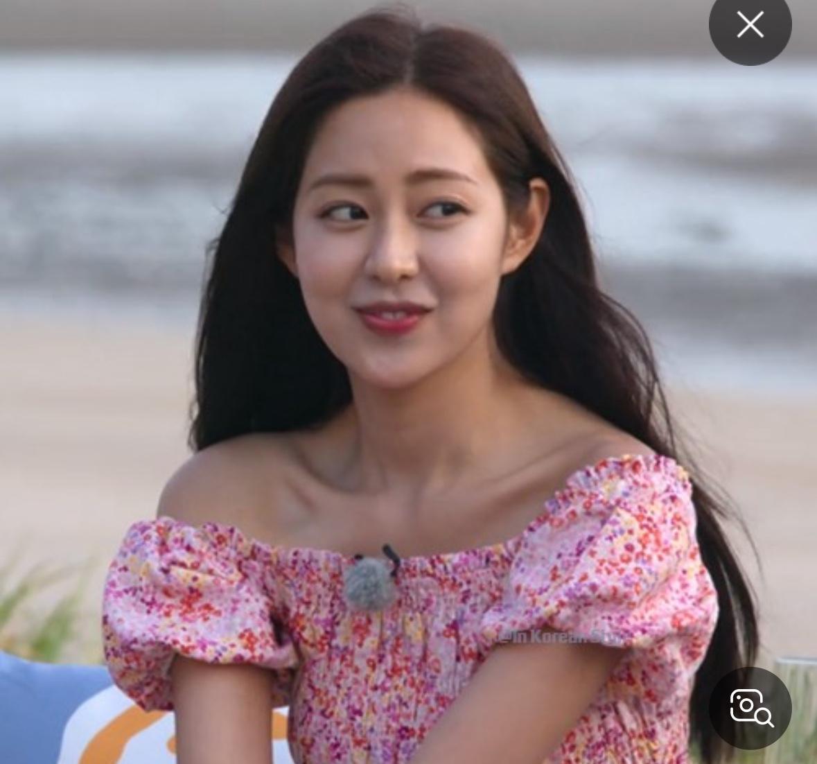 (새상품) 솔로지옥 신슬기 착용 h&m 플라워 오프숄더 원피스