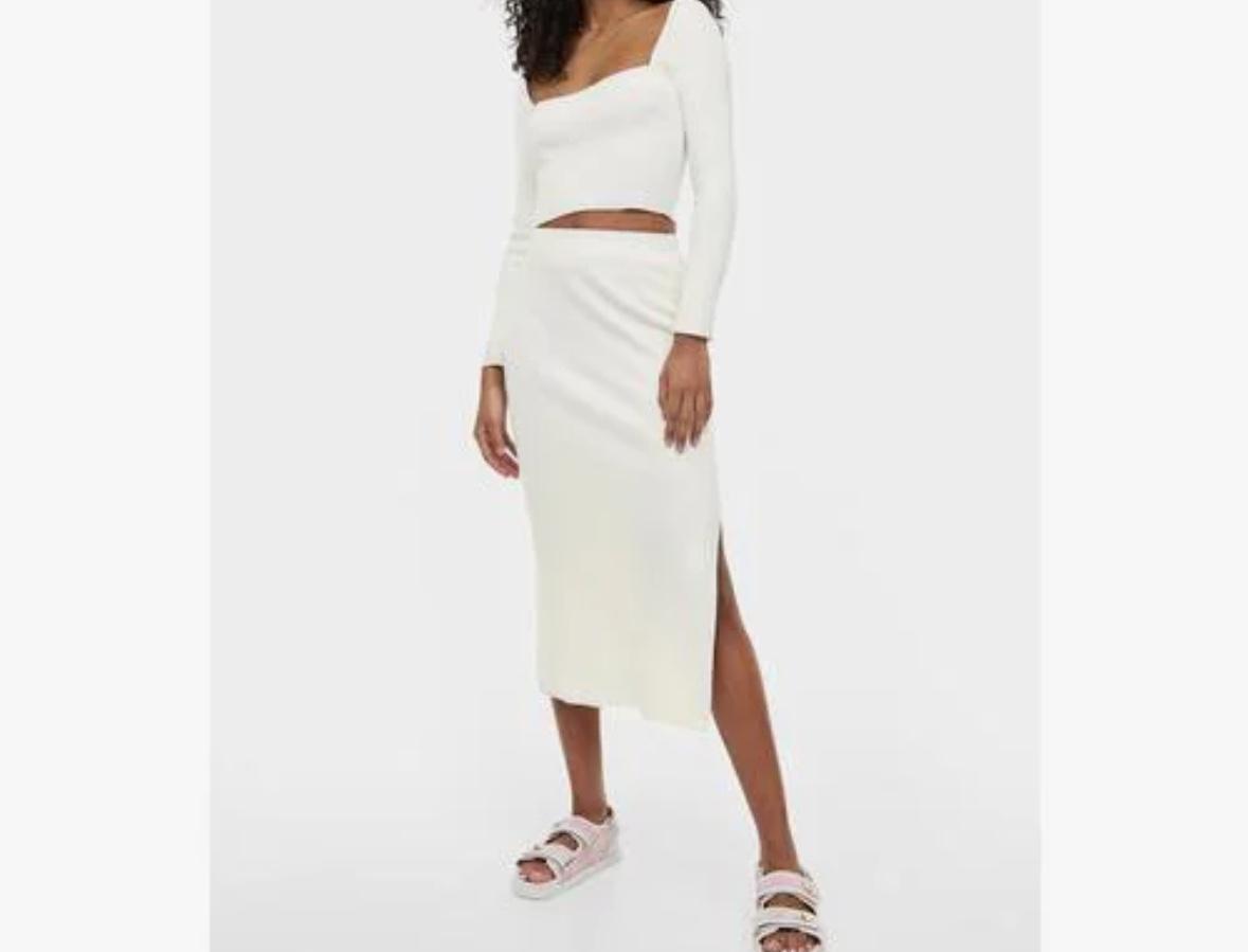 (새상품) h&m 리브니트 스커트 화이트 롱 스커트 에이치엔엠