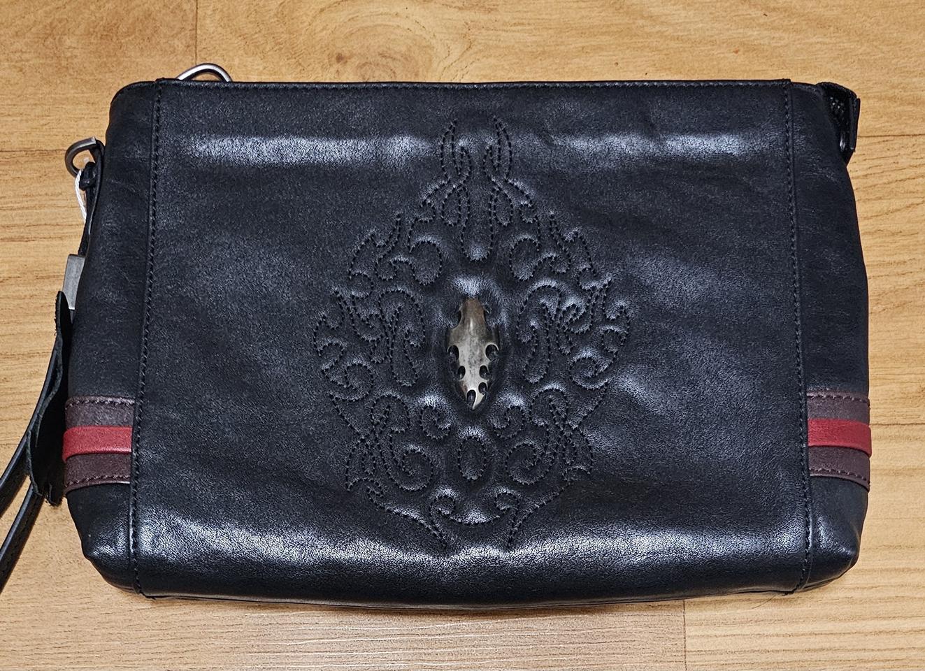 [정품]불꽃클러치백 소가죽 새상품 미사용