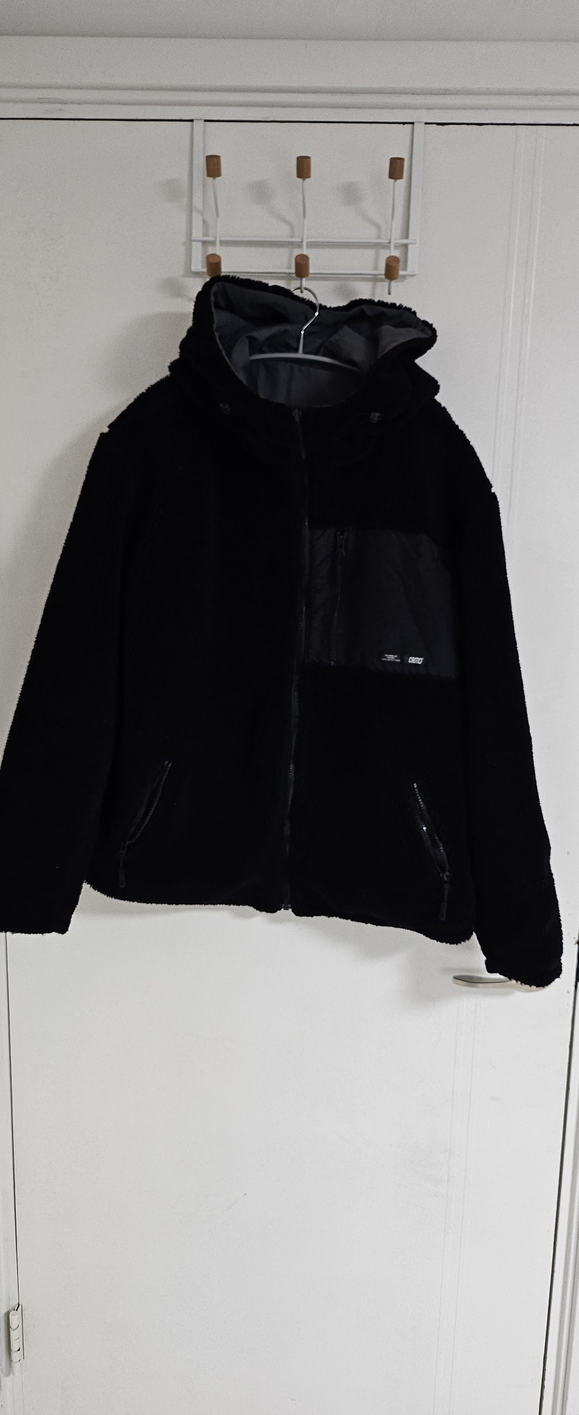 크리틱 뽀글이 점퍼 플리스