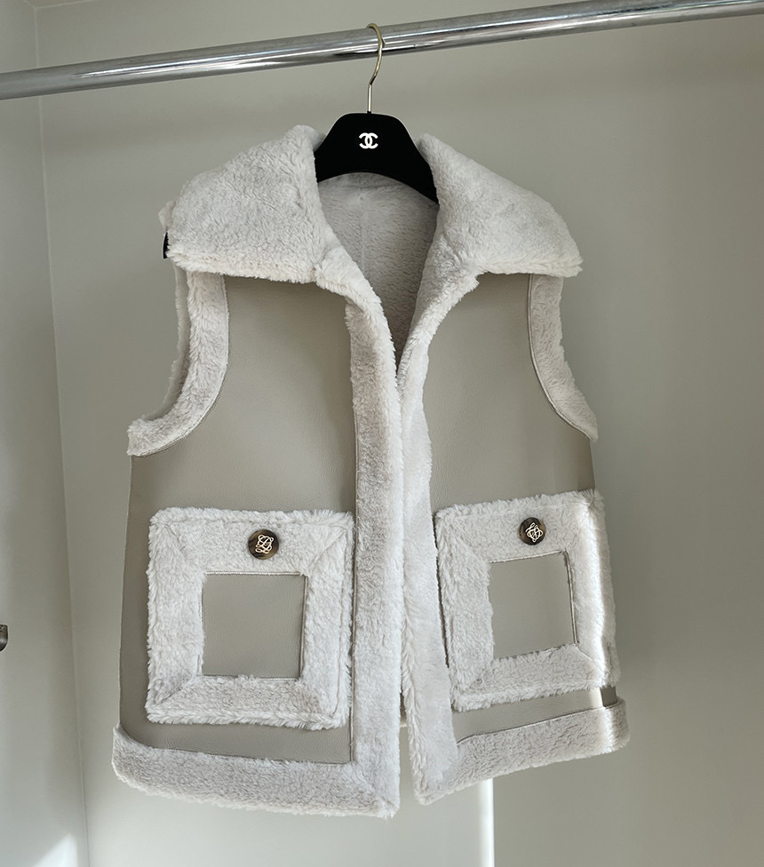 새상품 고퀄 리얼베이비 양털 베스트