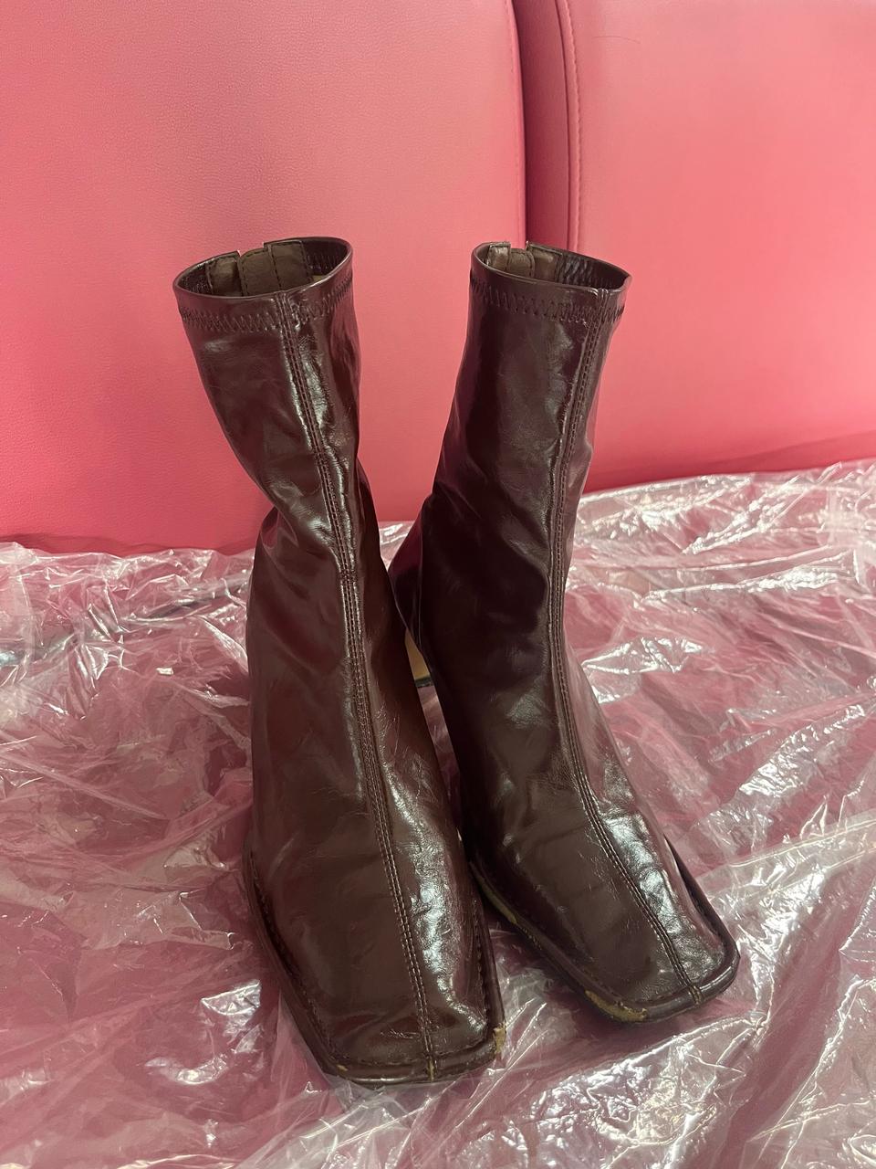 스퀘어 앵클 부츠 245