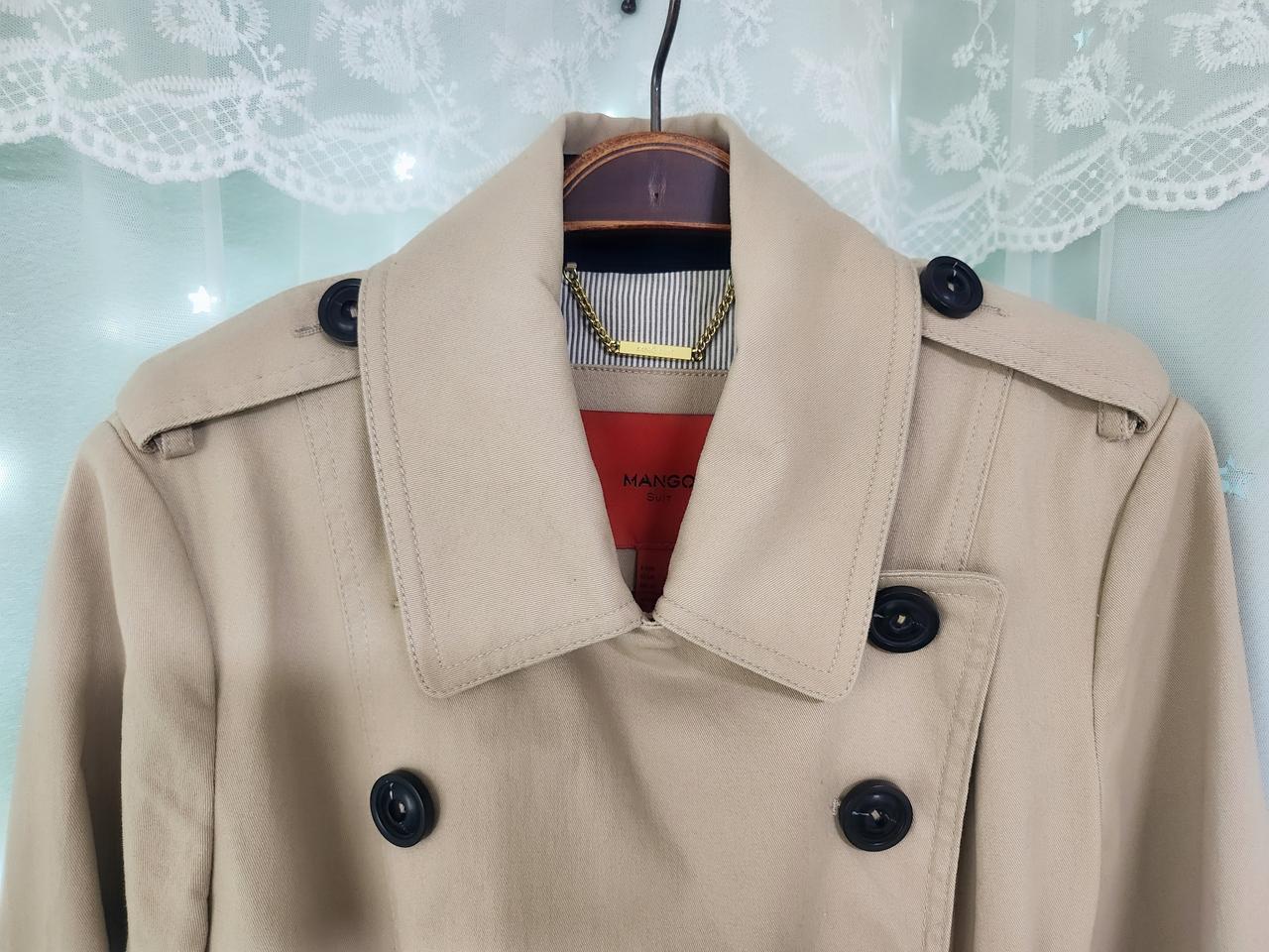 망고 트렌치코트
