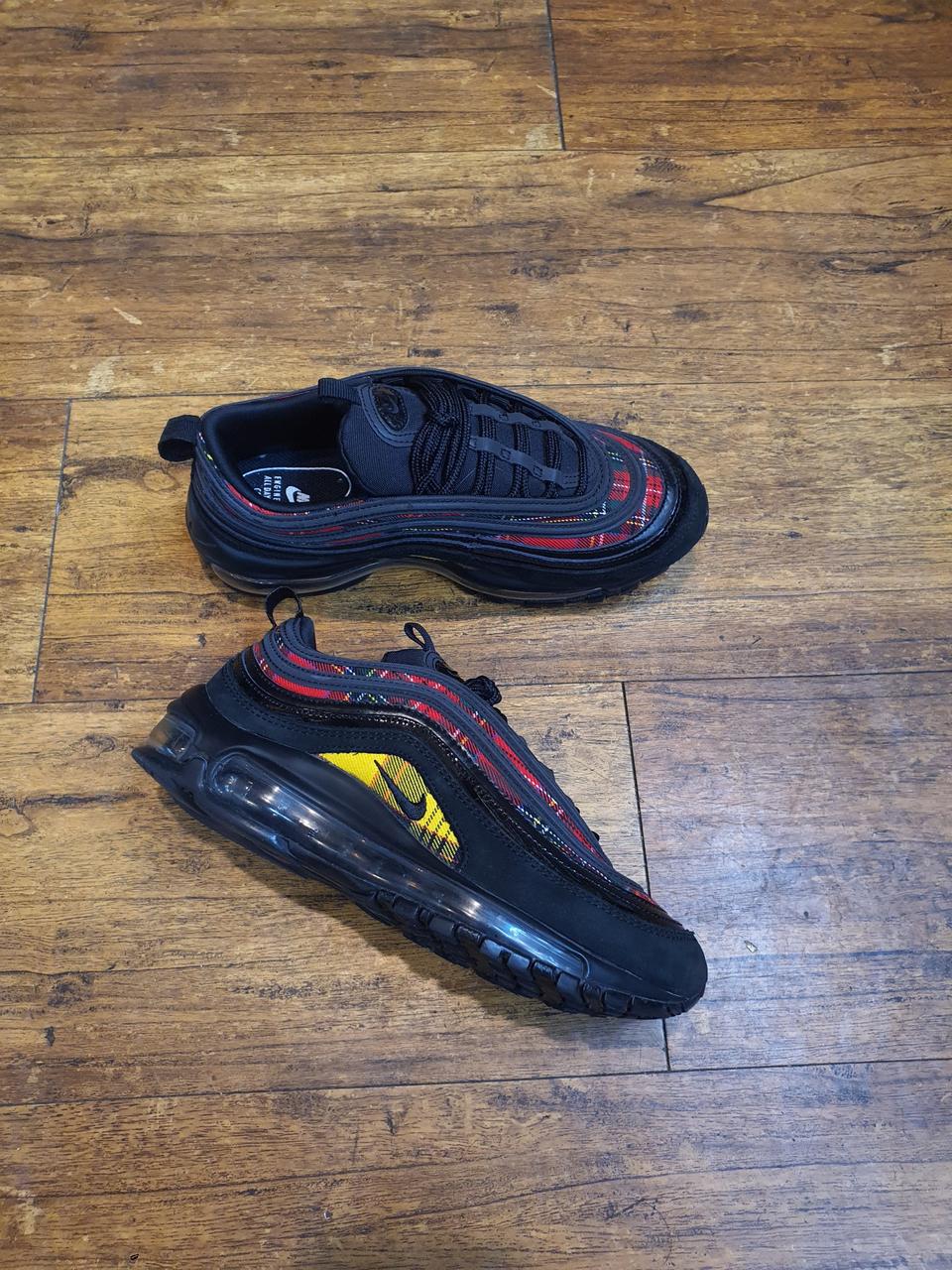 나이키 에어맥스97 우먼스 타탄 체크 한정판 235