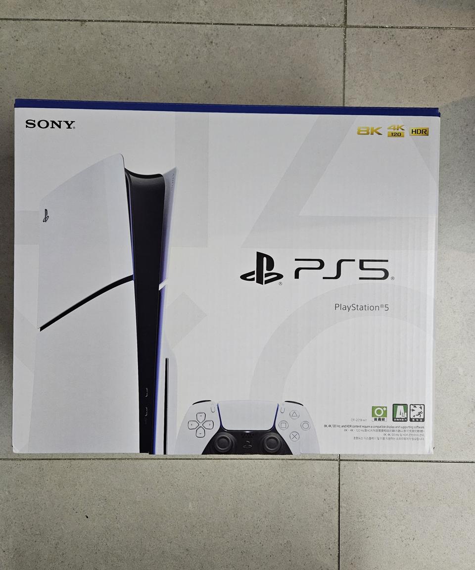 PS5 슬림 2018A 디스크 에디션 미개봉 새제품 팝니다