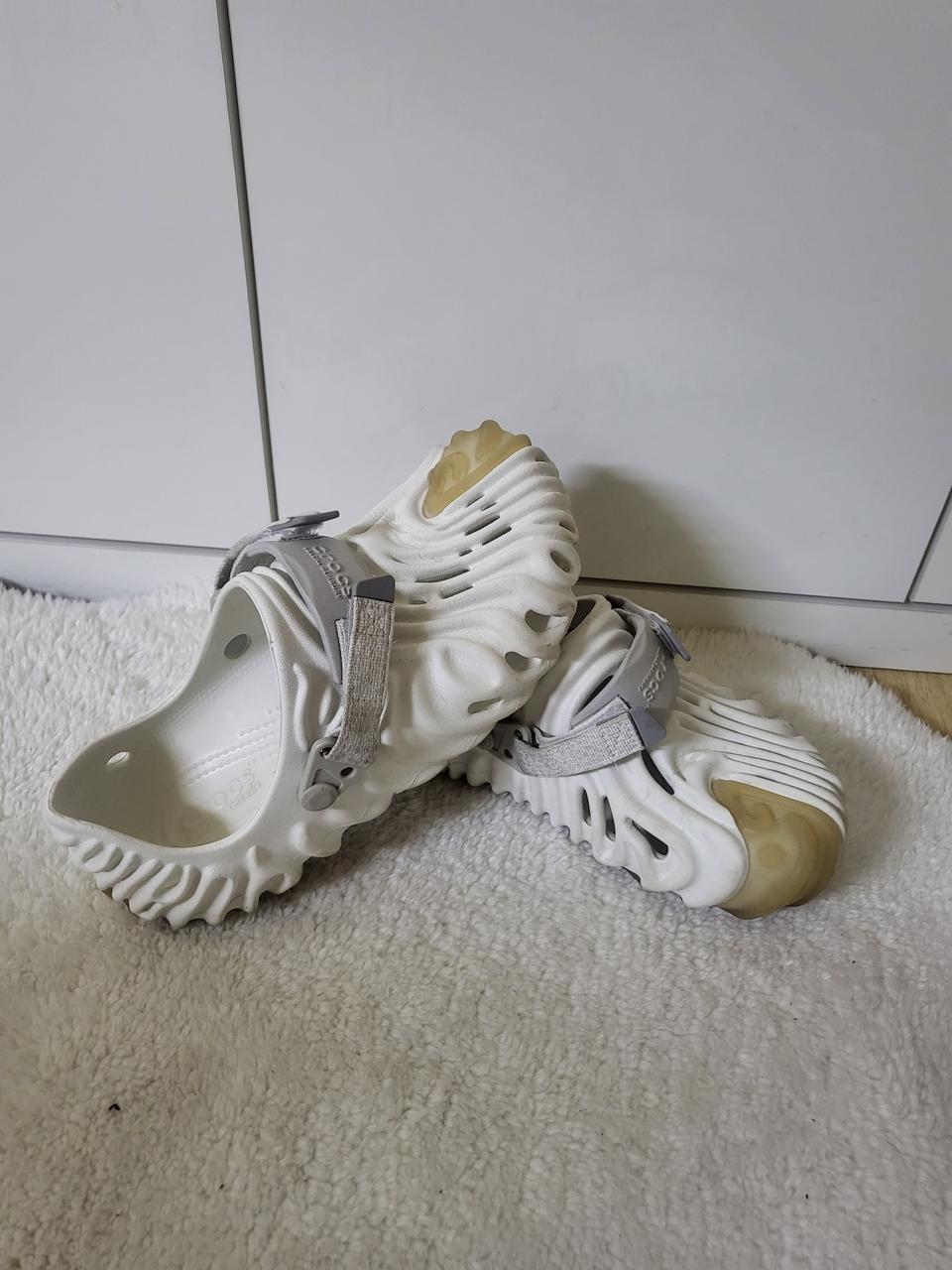 크록스 살레헤벰버리 스트라투스260~265