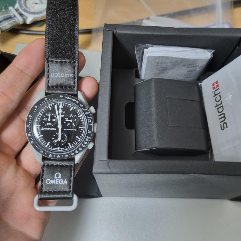 오메가 문스와치 팝니다.