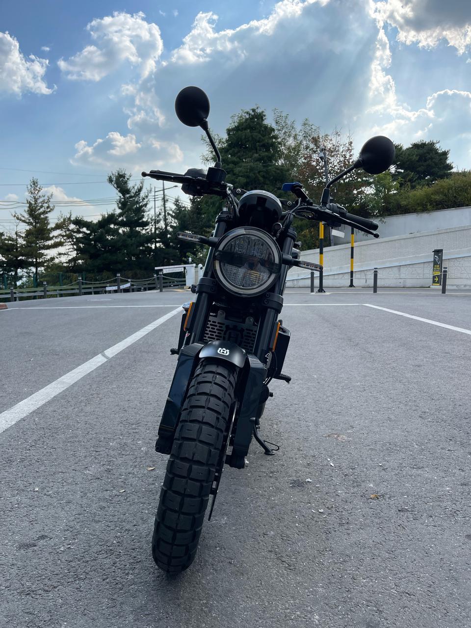 허스크바나 스바르트필렌 401