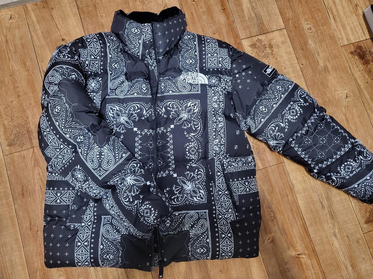 노스페이스 노벨티 로프티 다운 자켓