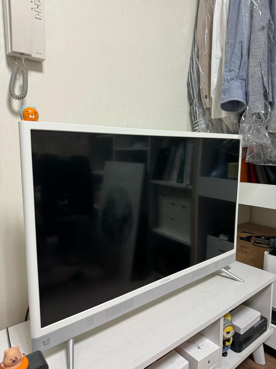 대우 32인치 Tv (인테리어 Tv Hug 모델)