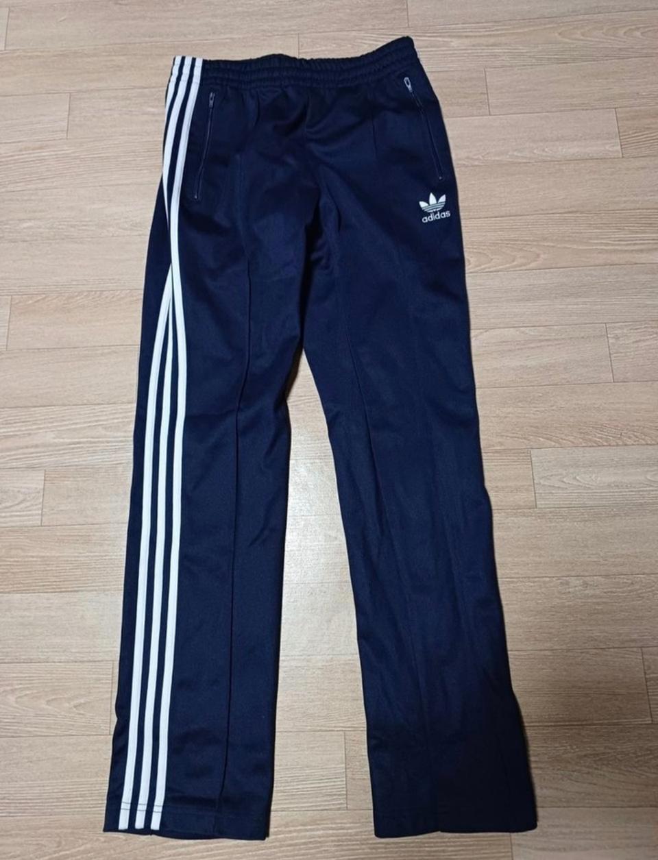 아디다스 트레이닝바지