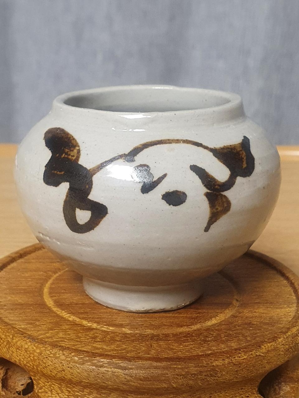 작고예쁜 백자철화 필세 문방사우 도자기