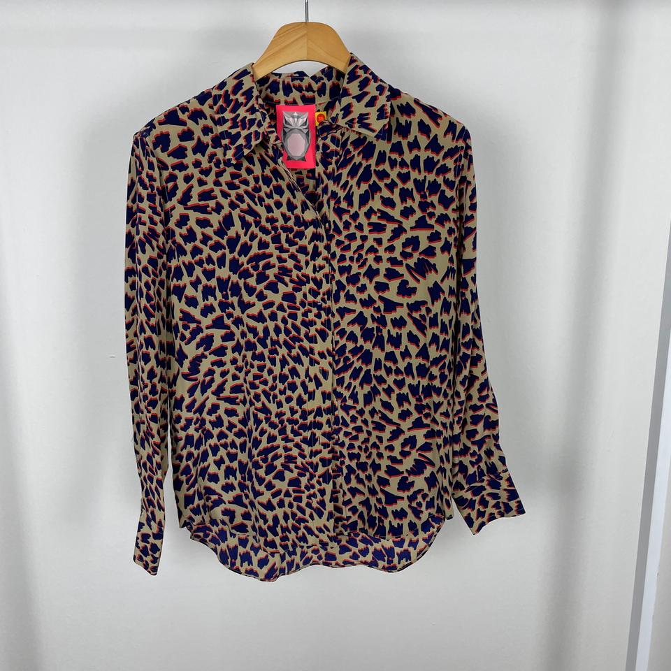 럭키슈에뜨 호피 블라우스 36사이즈 C232