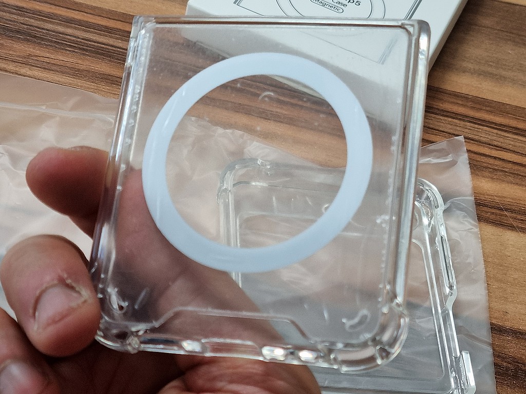 z플립 4, 5 맥세이프 투명 젤리 케이스