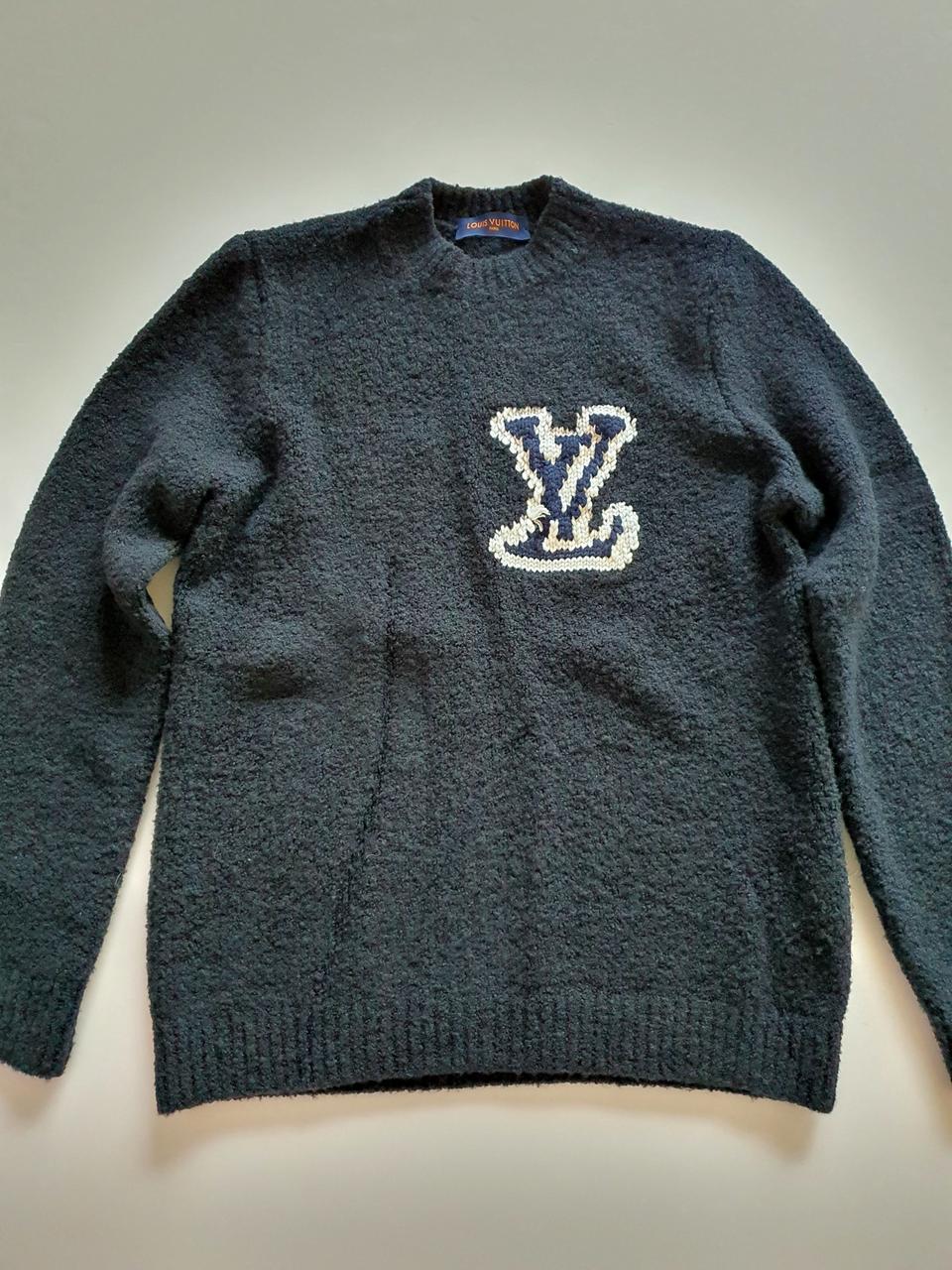 블랙 루이비통 니트