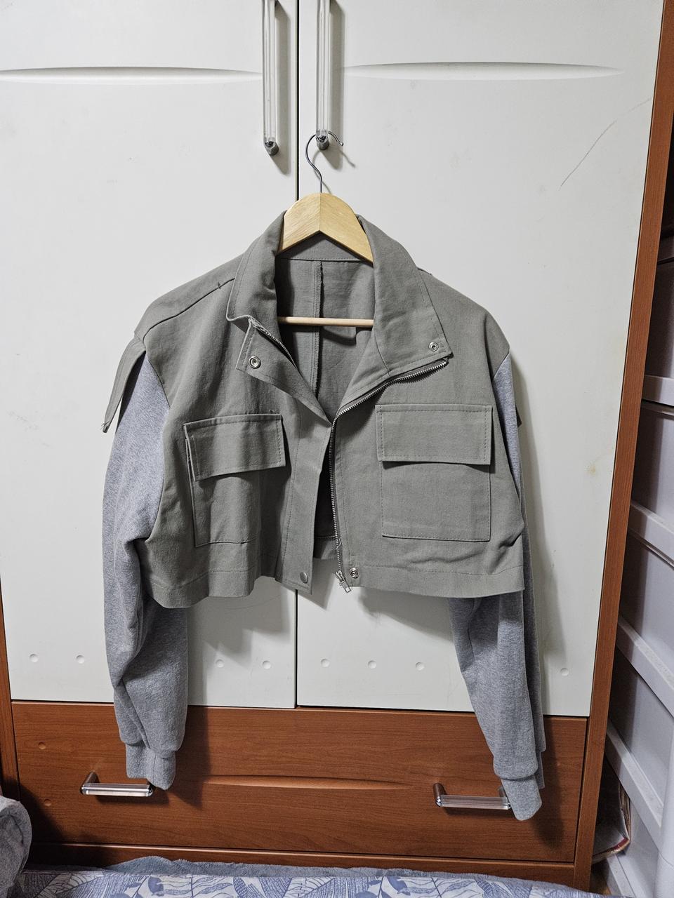 크롭자켓 바지 세트 새옷입니다