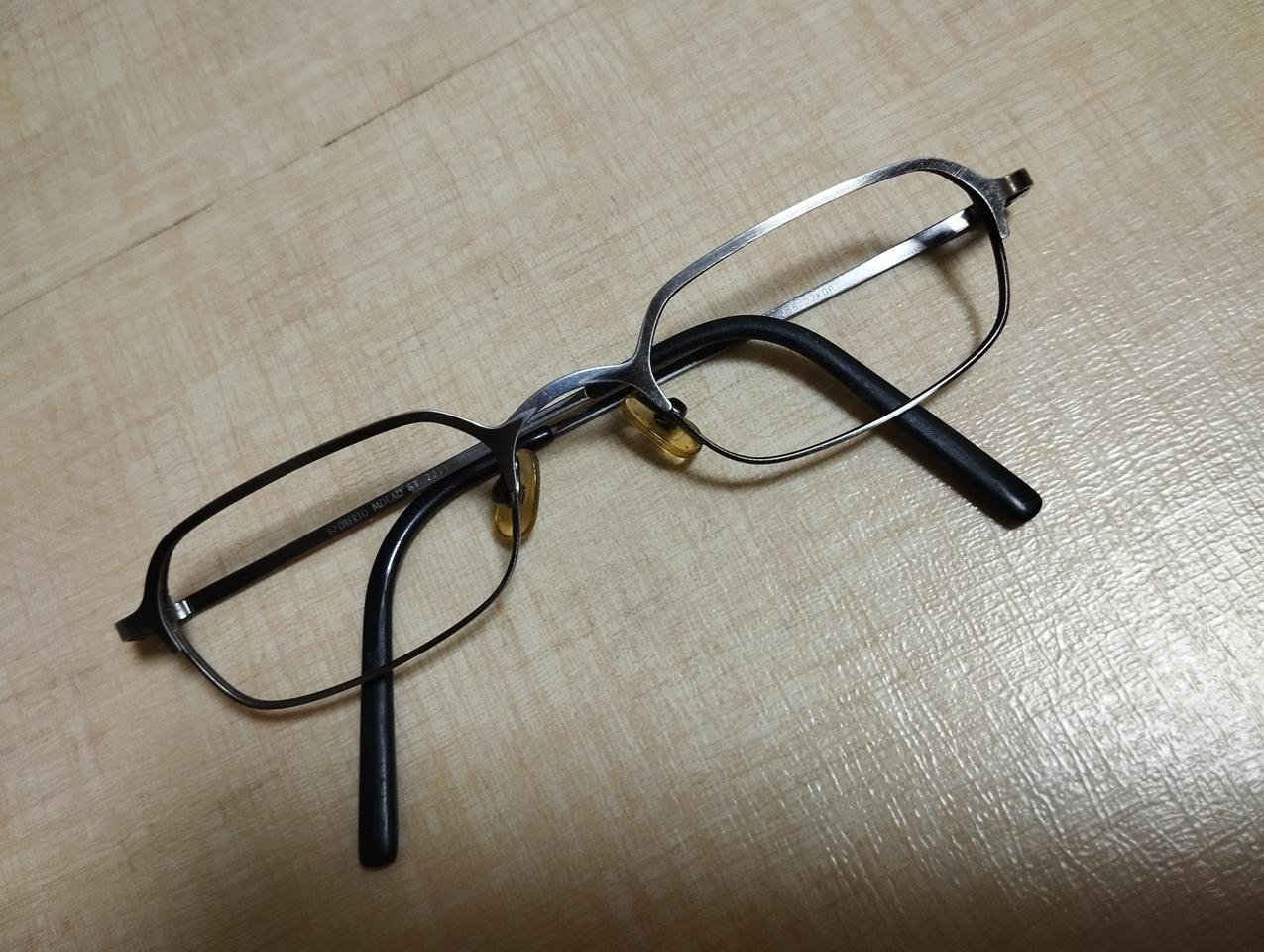 철테 여성용안경 판매