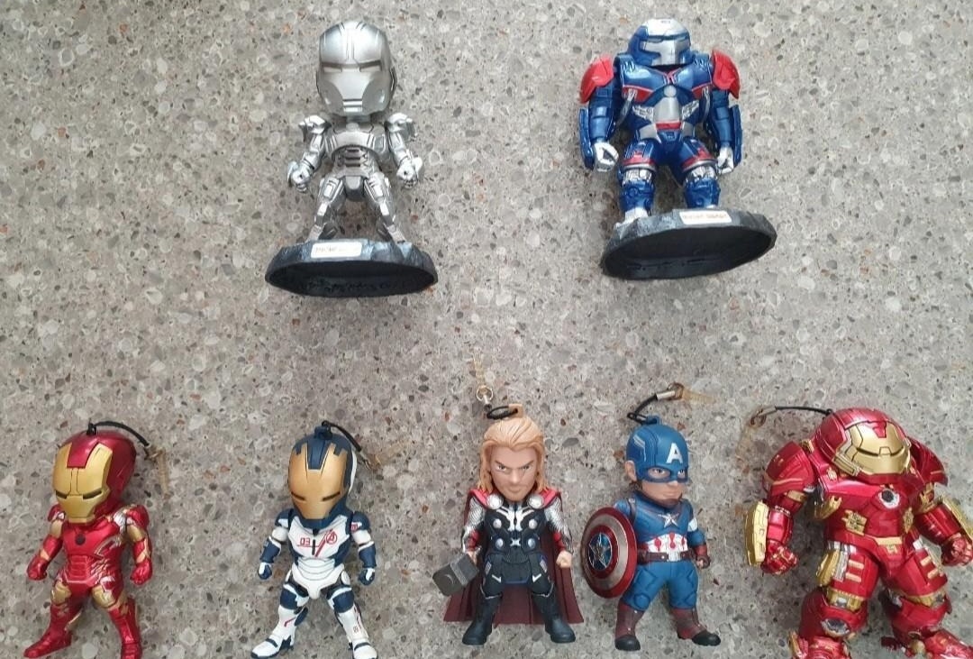 마블 미니피규어 5개세트 팝니다.(2개는 덤)
