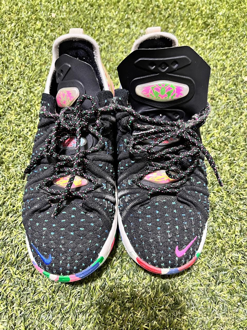 나이키 르브론18 james gang 농구화 235mm