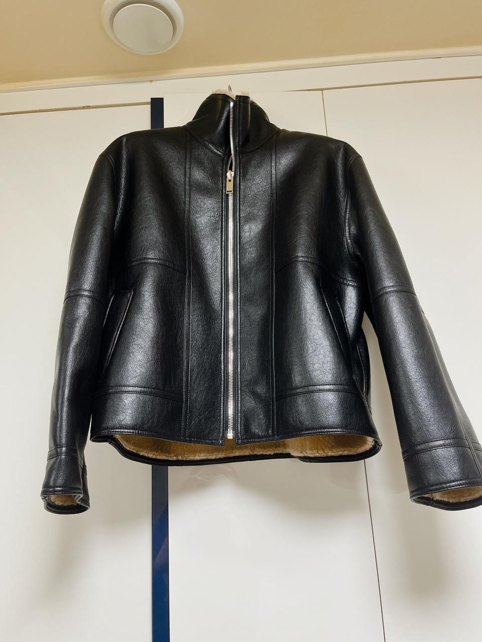 (새상품)어널러코드 남자 무스탕 105 반값아래급처합니다!