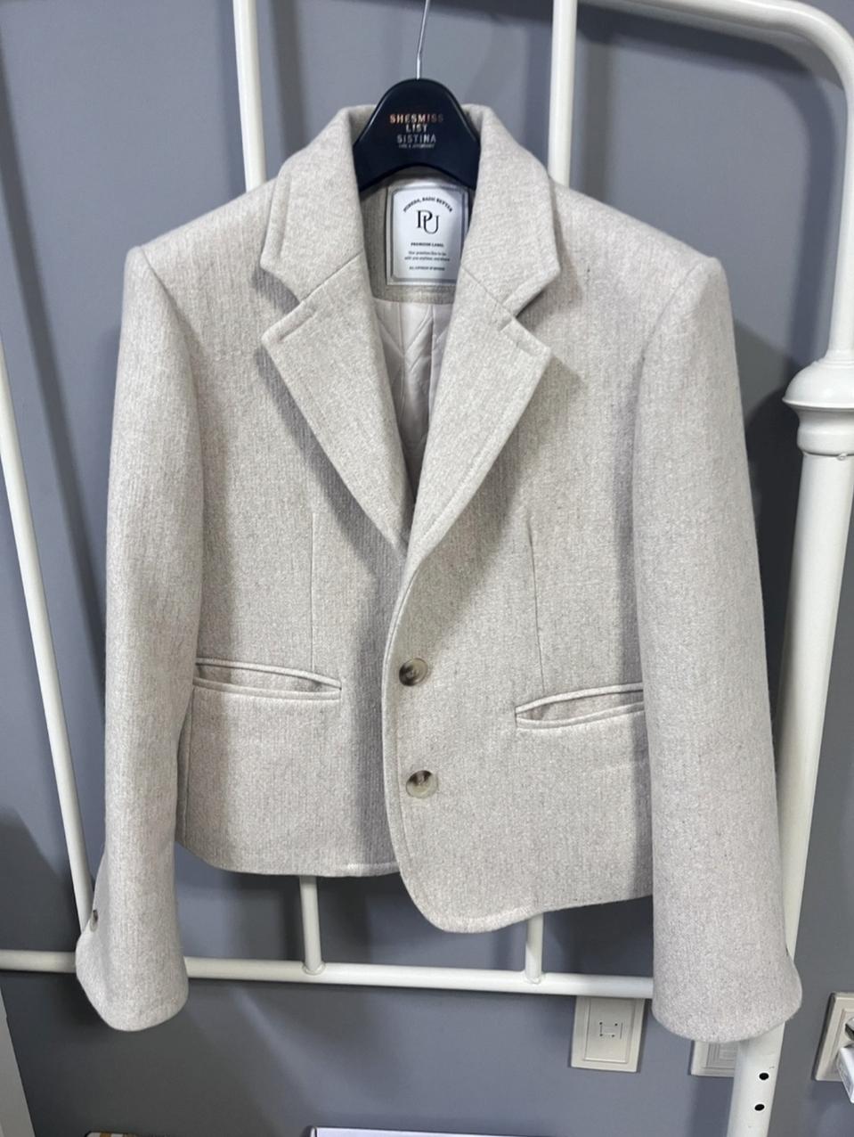 여성 아이보리 자켓