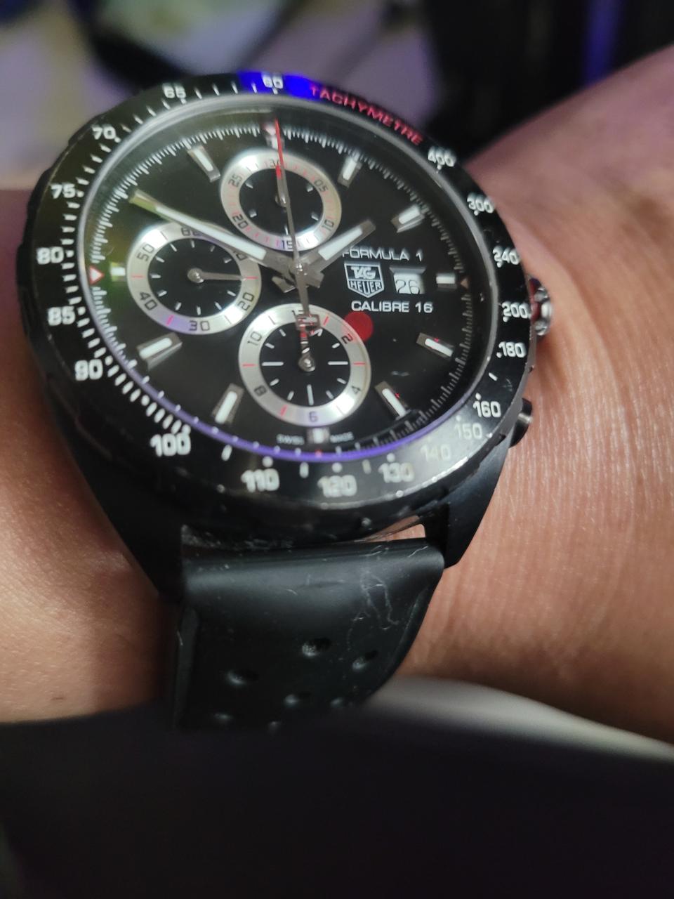 테그호이어 포뮬러1 칼리버16