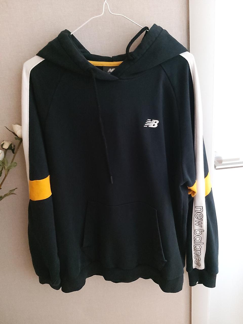 뉴발란스  후드티 L