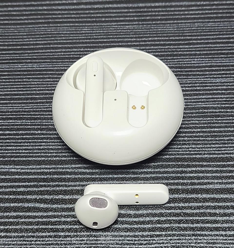 P90 headset 블루투스 (새상품)충전기포함