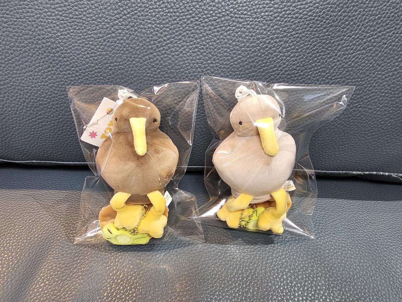 희까닥 키위새 반전 인형 새거 2종류 팔아요